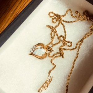 Opal heart pendant